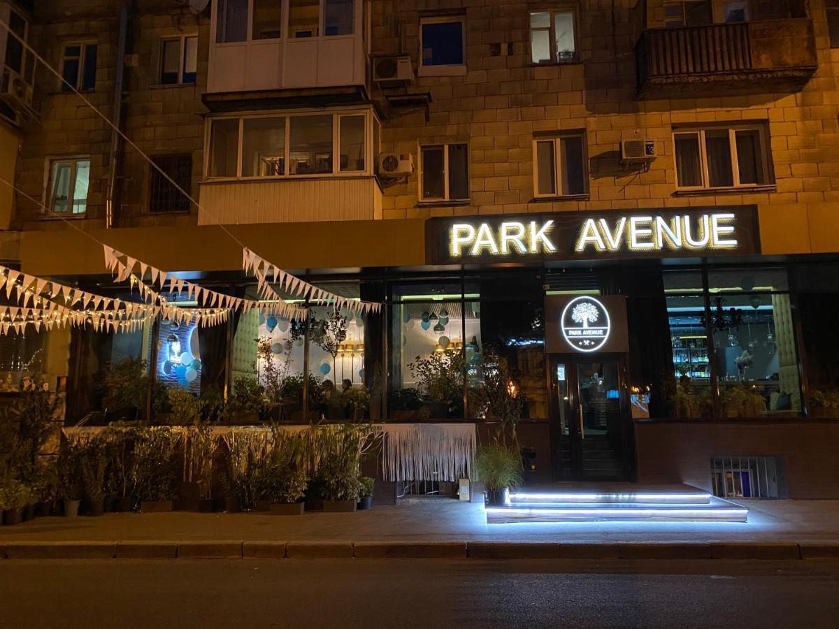 Kharkiv Center Apartment On Hoholya Str, Poetry Square Ngoại thất bức ảnh